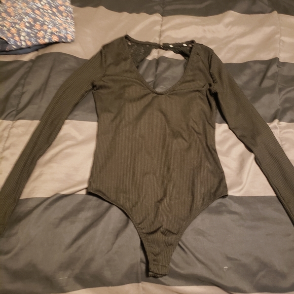 Shirts - Picture 10 of 13